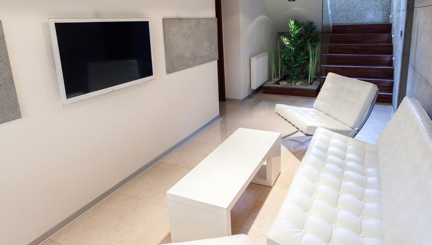 4 Bedroom Minimal Design Attic in Dartford 4 Bedroom Minimal Design Attic in Dartford