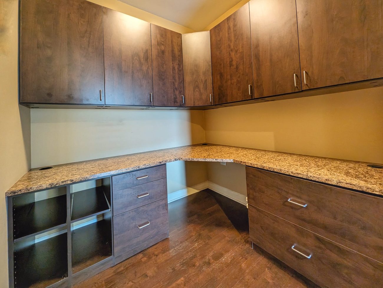 South Loop Penthouse — built-in office and storage