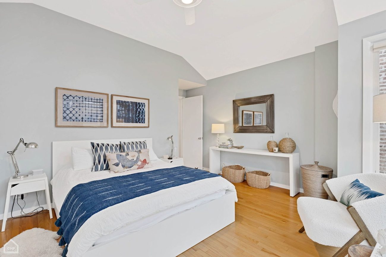 Wicker Park Gem — secondary bedroom